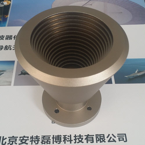 卫星天线用波纹喇叭馈源
